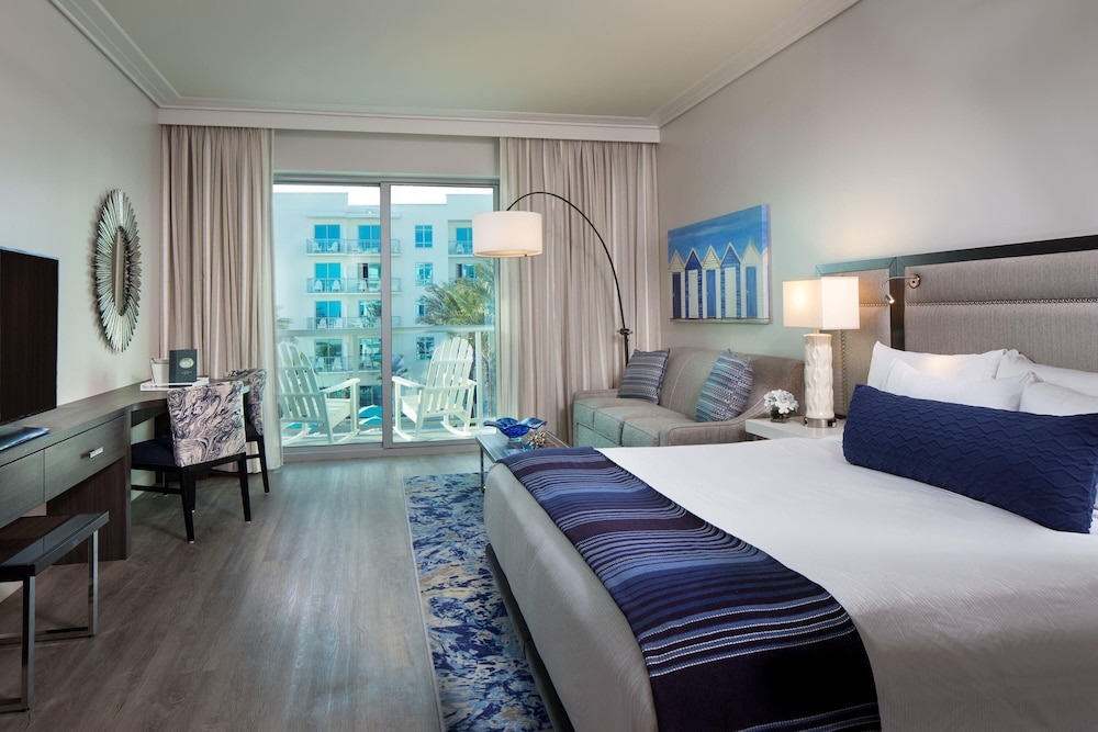 Junior Suite (King, Gulf View)