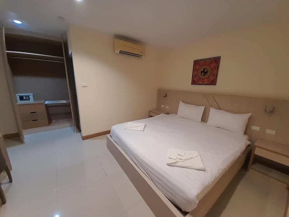 Standard Double Room - Photo 6