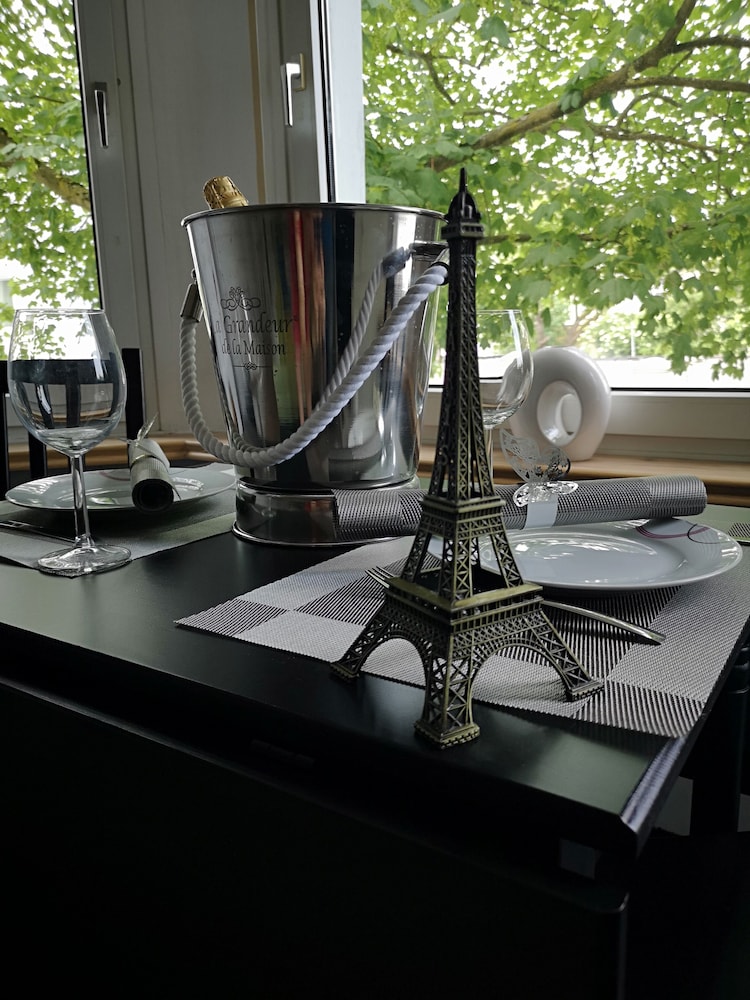 Deluxe Apartment (Paris) photo 2
