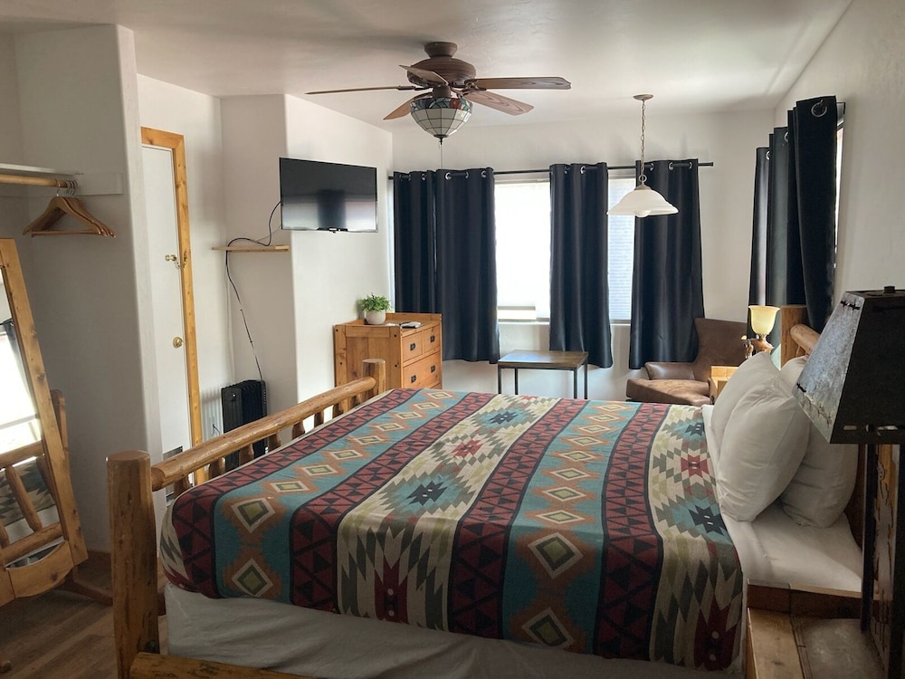 Lodge Room photo 1