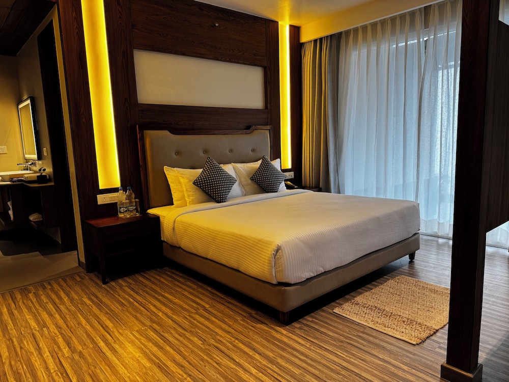 Club Room