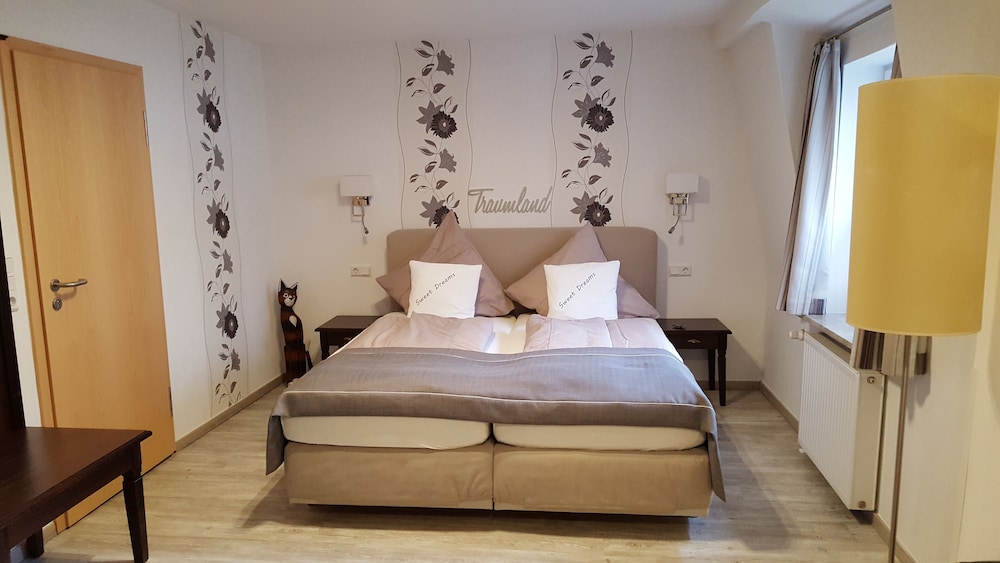 Classic Double Room - Photo 3