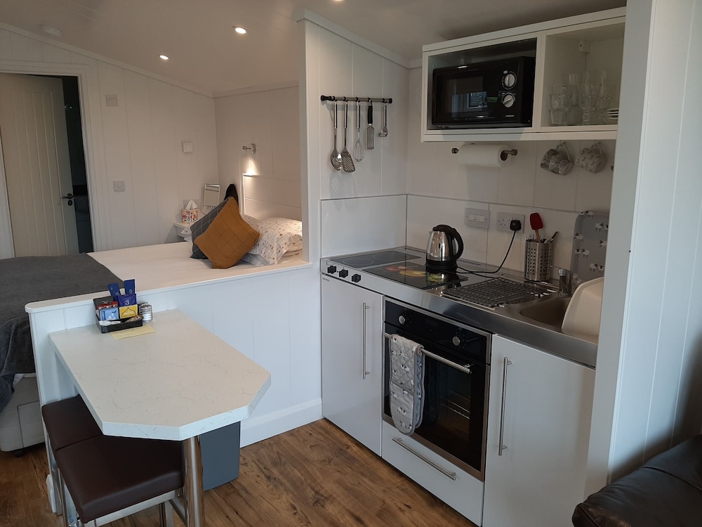 Chalet, 1 Bedroom (Little Lodge (2) - no dogs or pets) photo 1