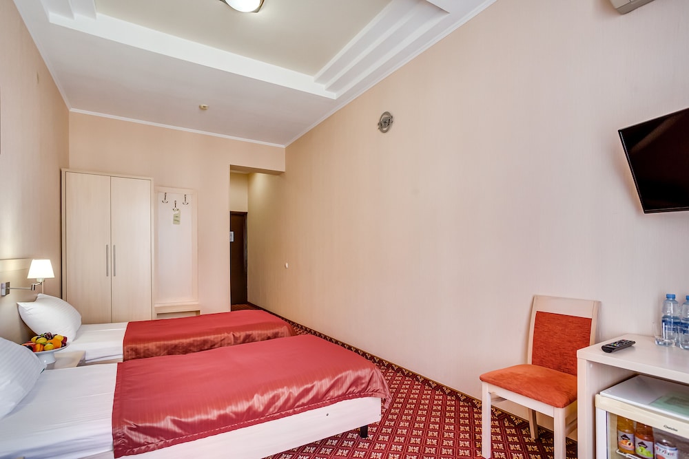 Standard Twin Room photo 3