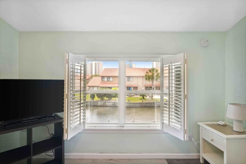Spring Special Canal View Ocean Pool 0 Clean FEE, Foto 42