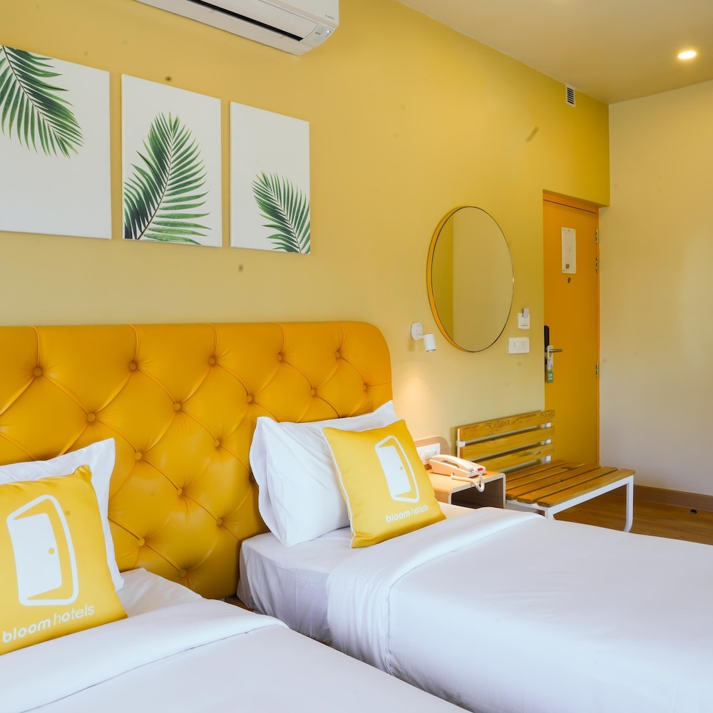 Standard Twin Room - Photo 9