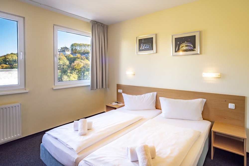 Double Room - Photo 14