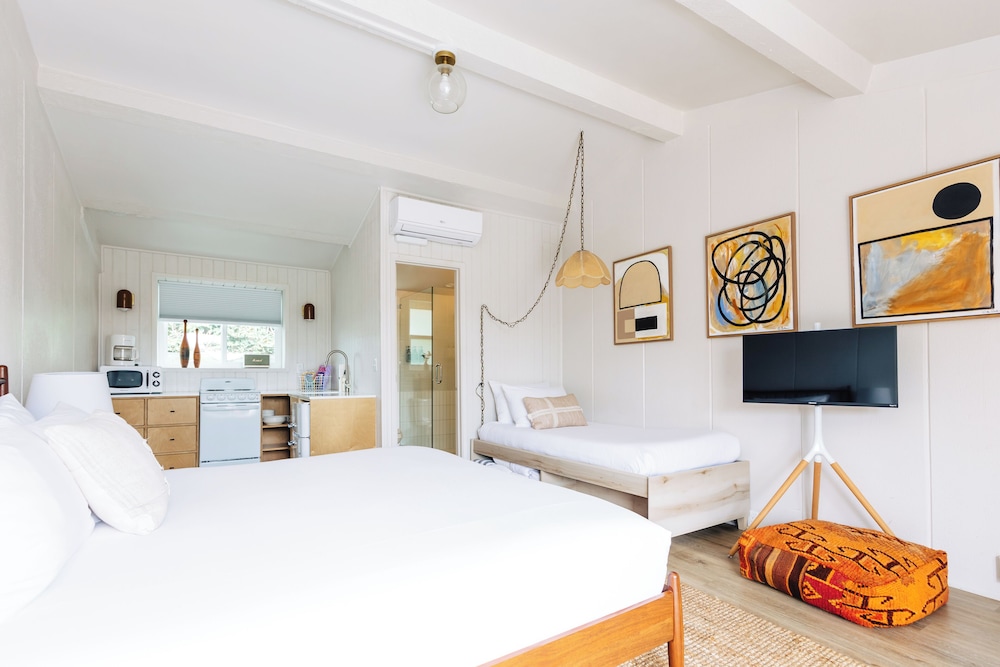 Deluxe Triple Room, Kitchen