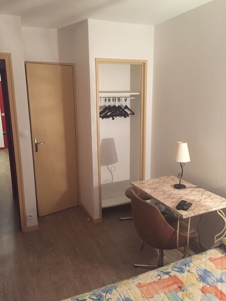 Single Room photo 3