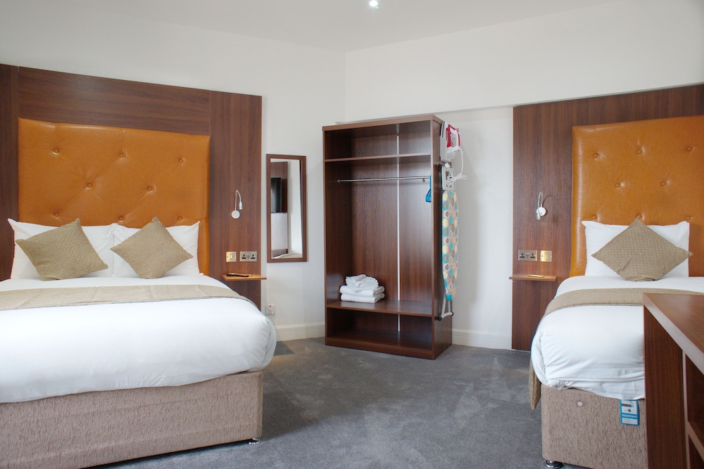 Standard Triple Room - Photo 2