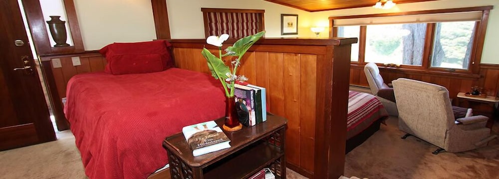 Cliffside Covey (Pet friendly) photo 3