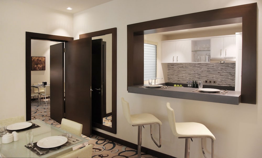 Apartment, 2 Bedrooms - Photo 9
