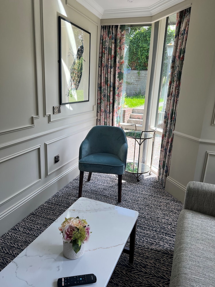 Garden Suite thumbnail 6