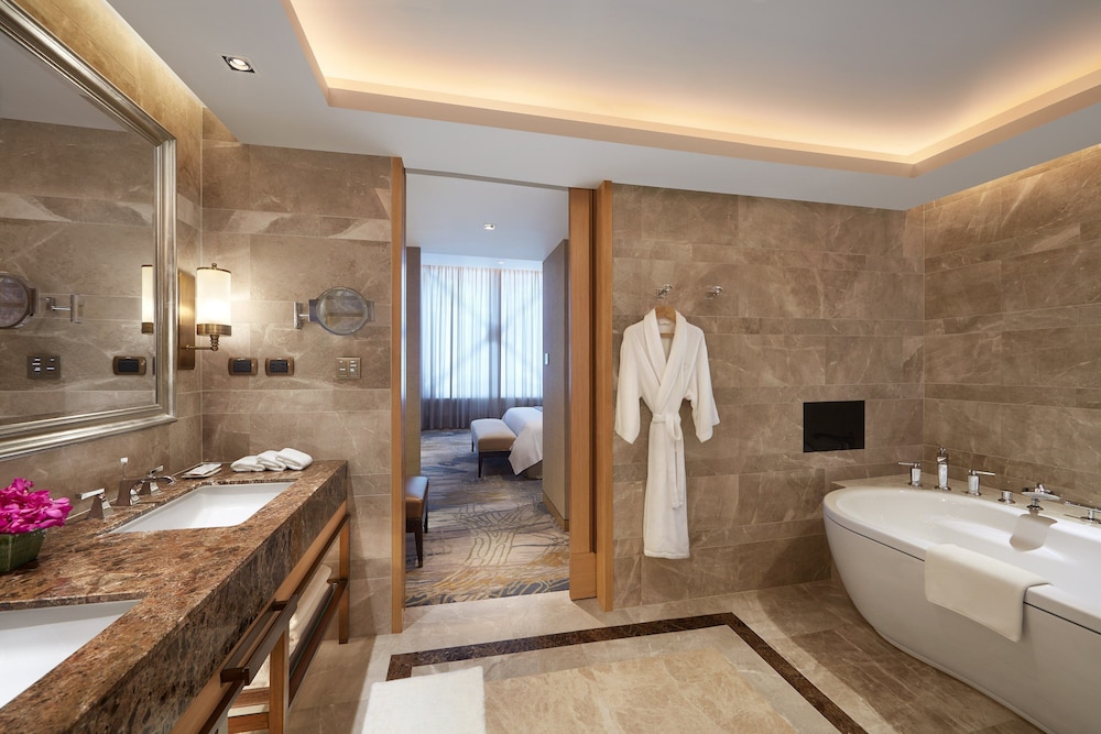 Presidential Suite, 1 Bedroom thumbnail 6