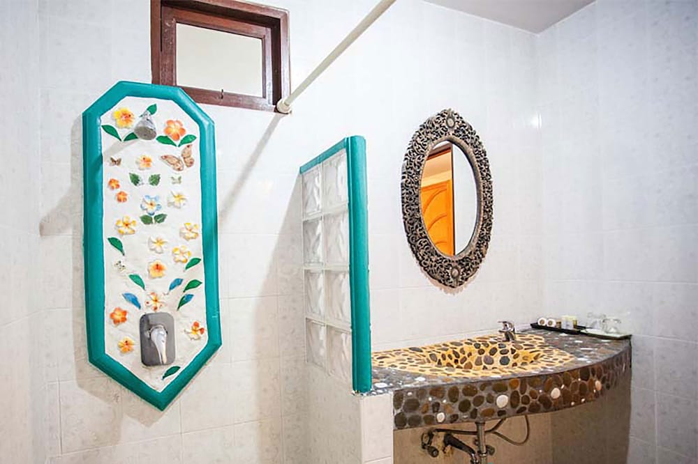 Standard Room - Photo 6