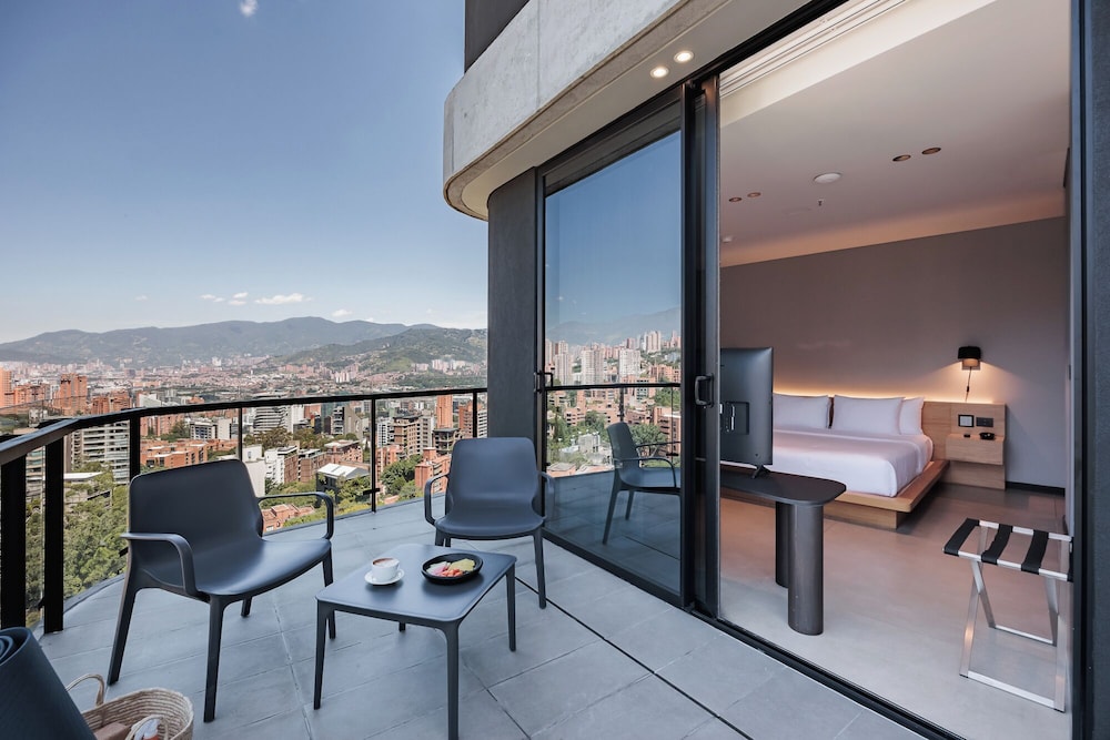 Deluxe Apartment, Terrace (Noir)