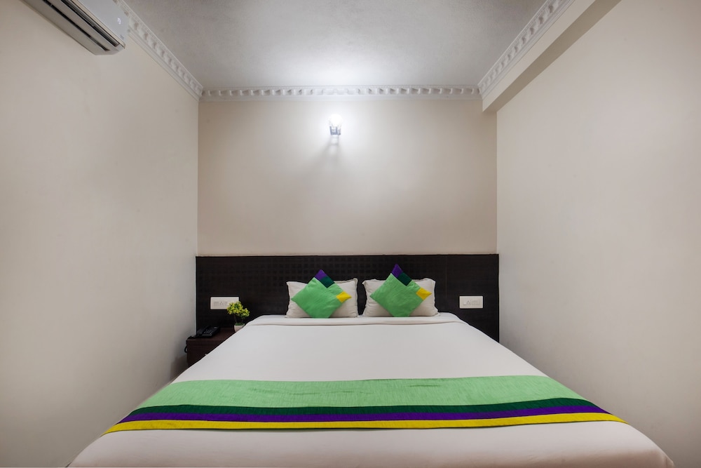 Standard Room - Photo 11