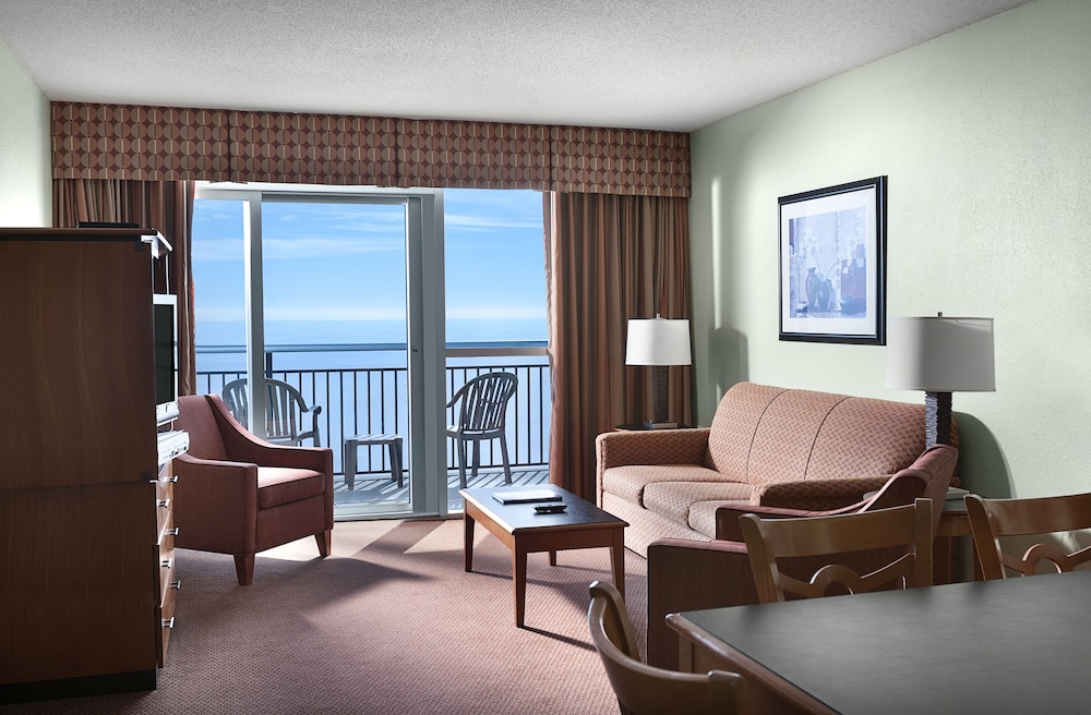 Oceanfront One Bedroom Condo - Photo 1