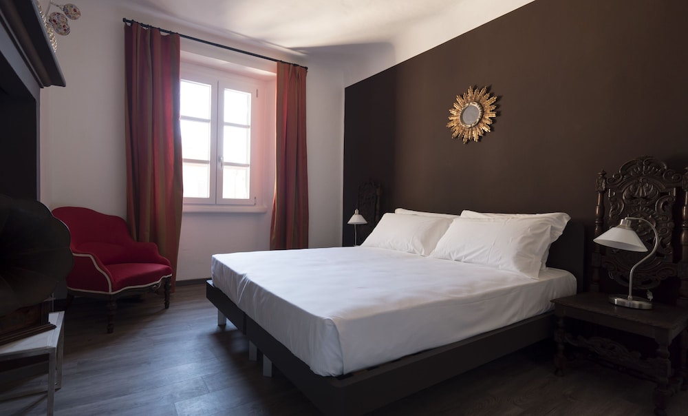 Grand Apartment, 1 Bedroom (Via Melzo, 12)