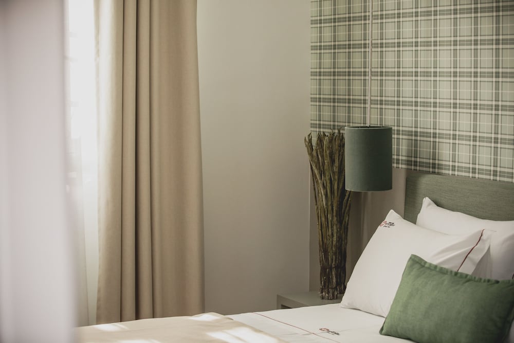 Deluxe Quadruple Room, 2 Bedrooms, Terrace, Vineyard View photo 3