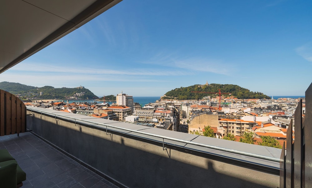 Double Room Single Use, Terrace, Sea View photo 3