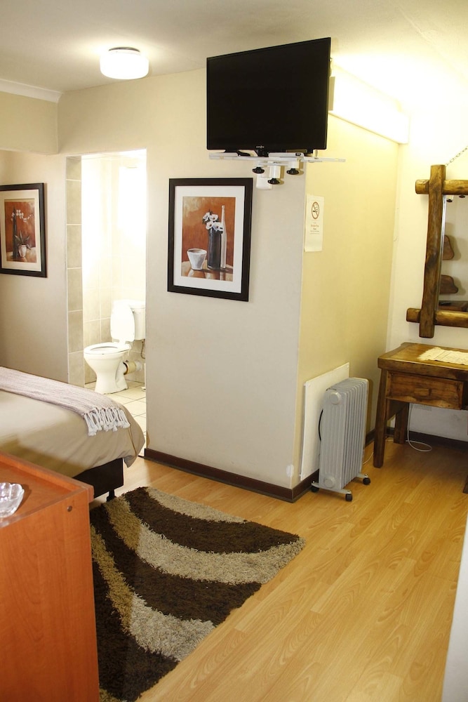 Standard Double Room photo 2