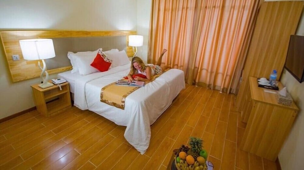 Double Or Twin Room, Pool View photo 2