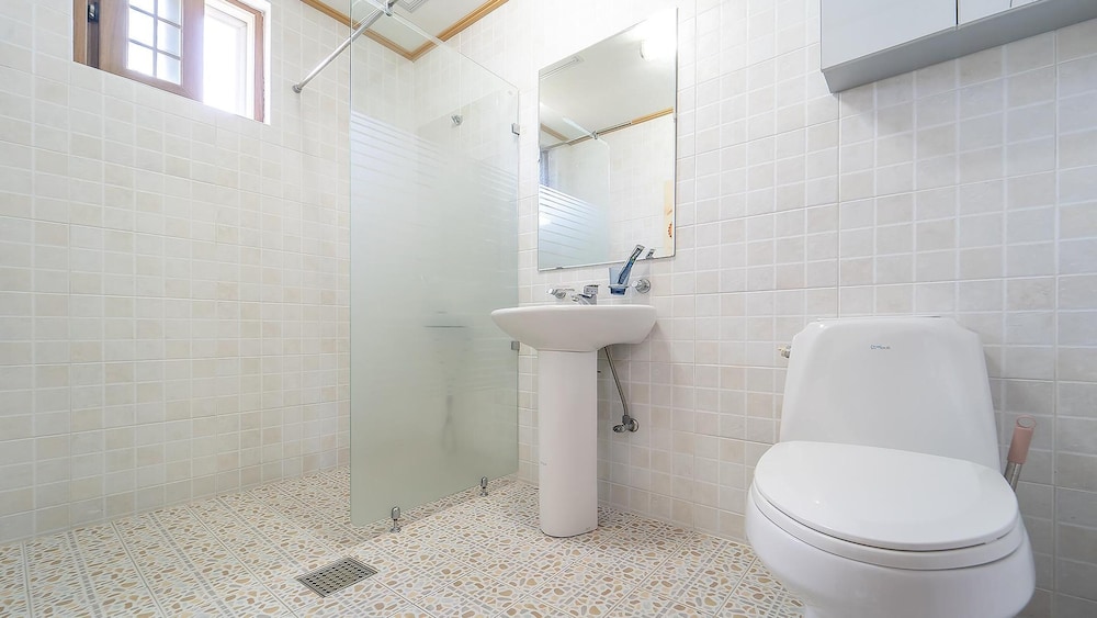 Basic Room, 1 Bedroom (honeymoonSweet B2) - Photo 3