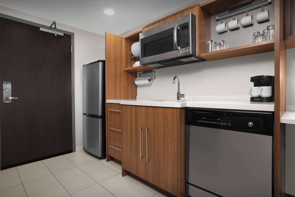 Suite, 1 Bedroom photo 3