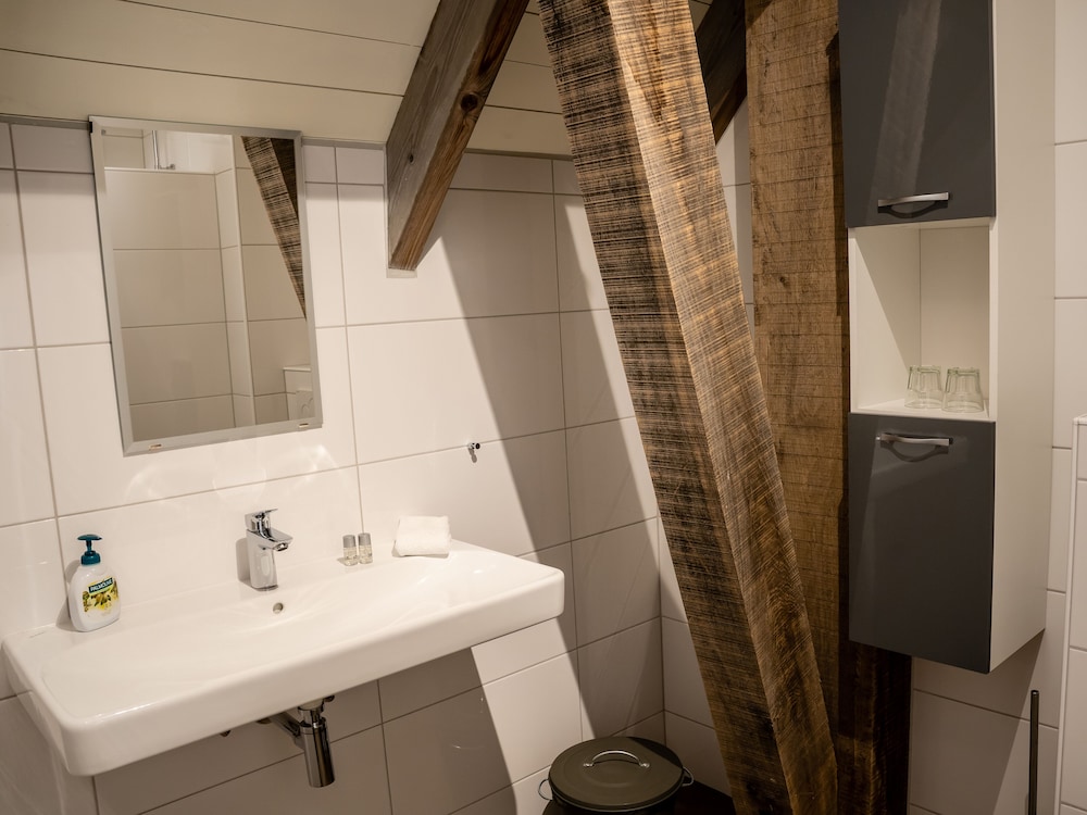 Deluxe Double Room (Bed & Breakfast Large) photo 3