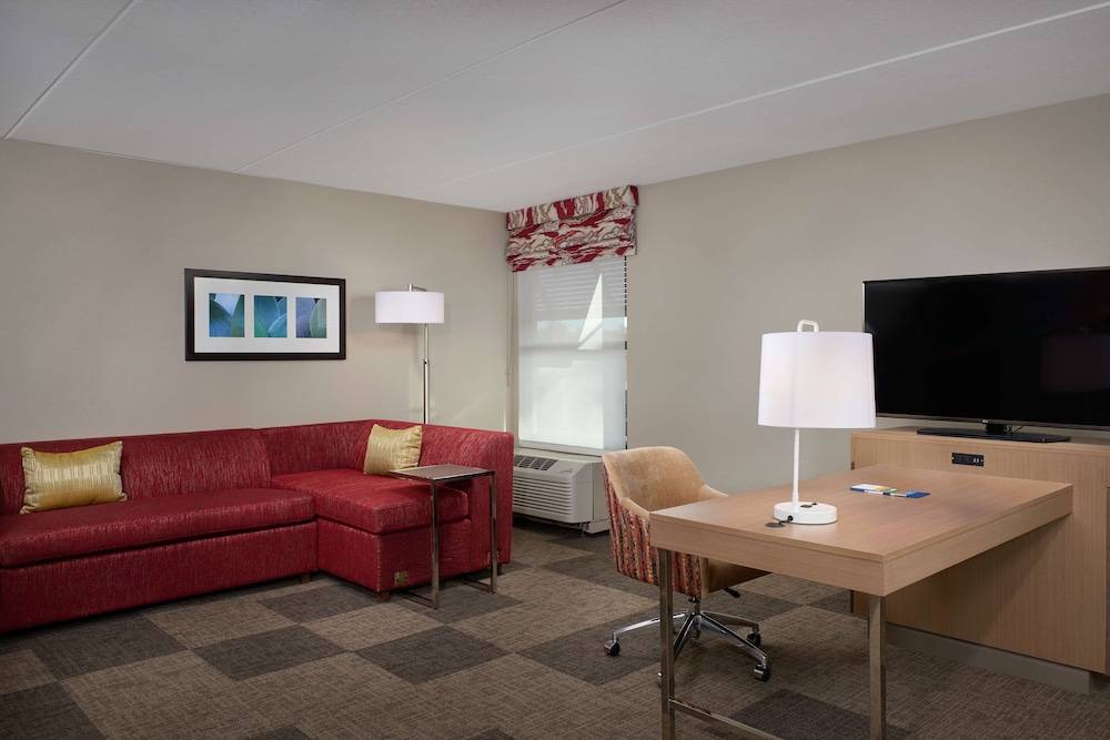 Studio Suite, 1 King Bed, Non Smoking - Photo 1
