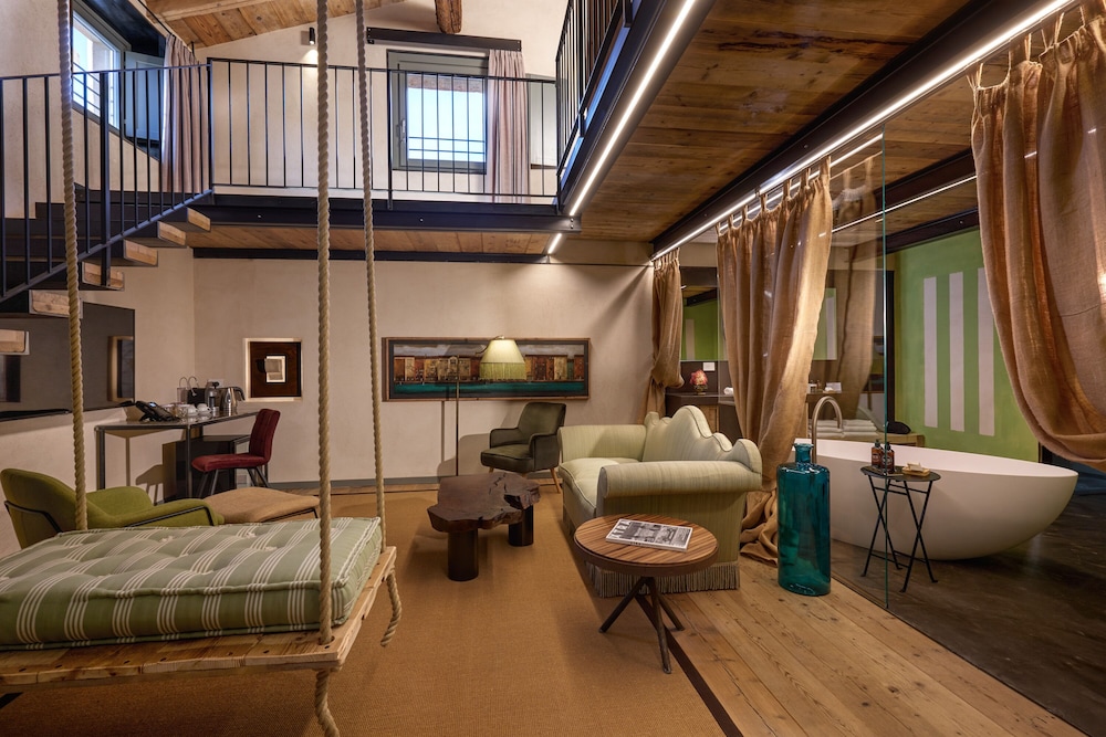 Luxury Studio Suite