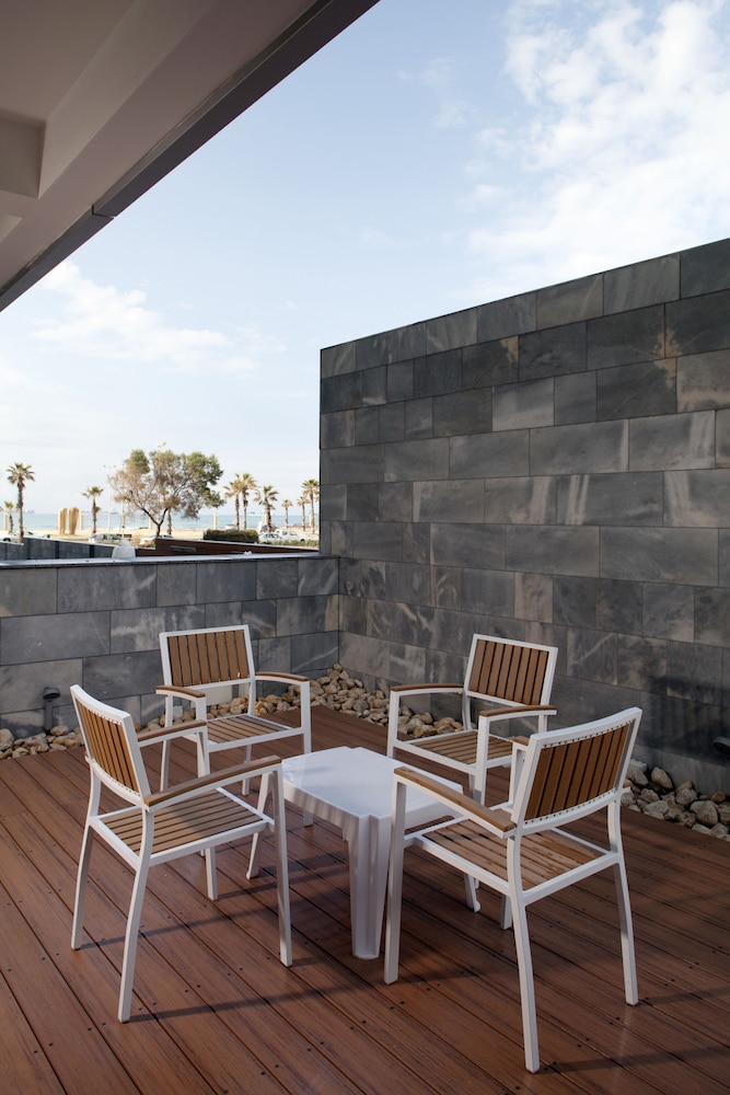Suite, Garden Area photo 2