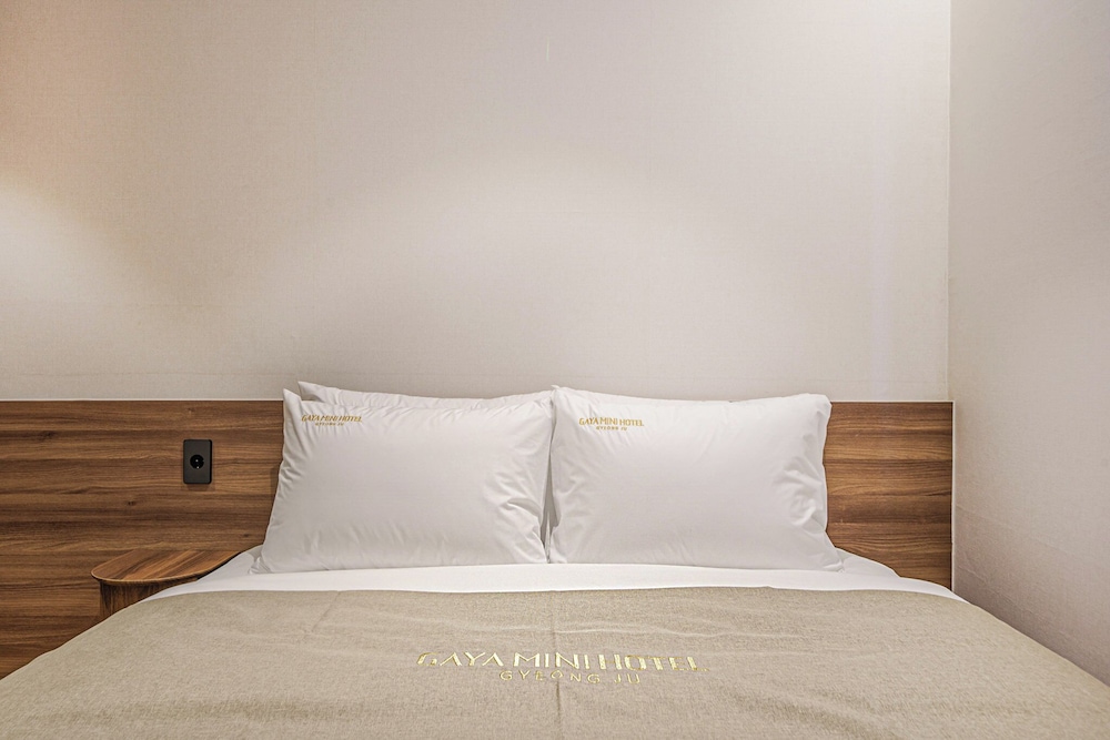 Deluxe Double Room, Annex Building - Photo 2