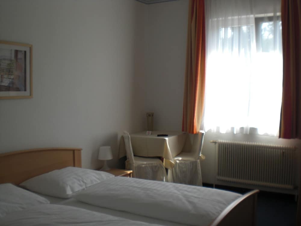 Single Room photo 1