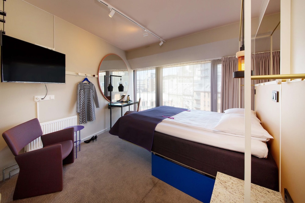 Superior Room, 1 Queen Bed