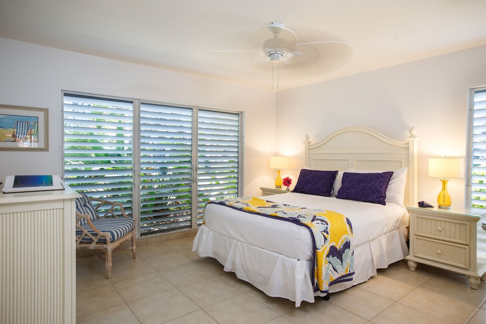 Deluxe Suite, 2 Bedrooms, Garden View photo 2