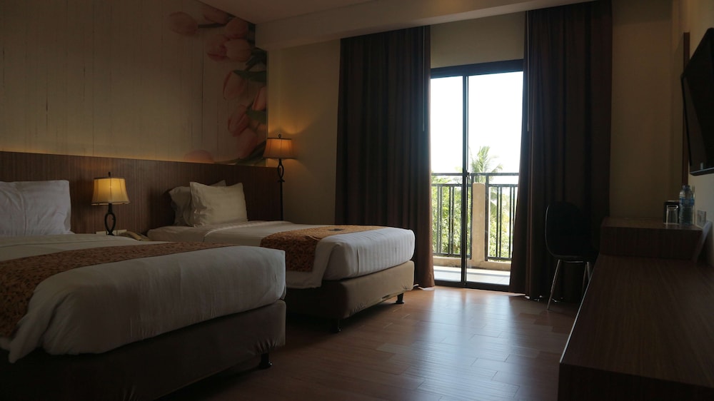 Deluxe Room, 2 Twin Beds, Balcony photo 1