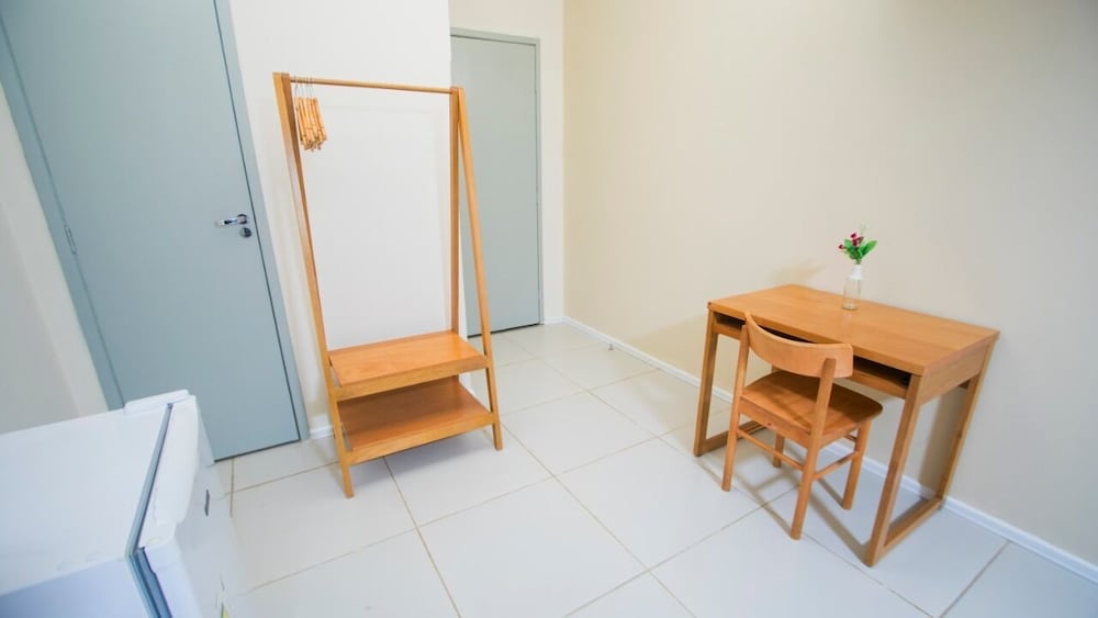 Standard Twin Room, 2 Twin Beds - Photo 3