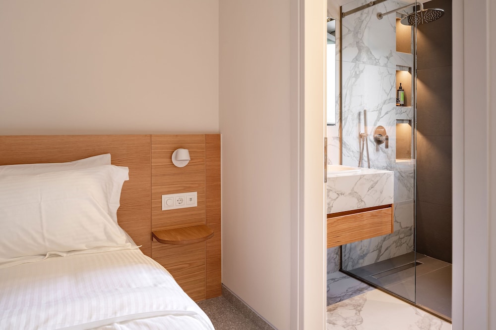 Deluxe Studio Apartment N photo 1