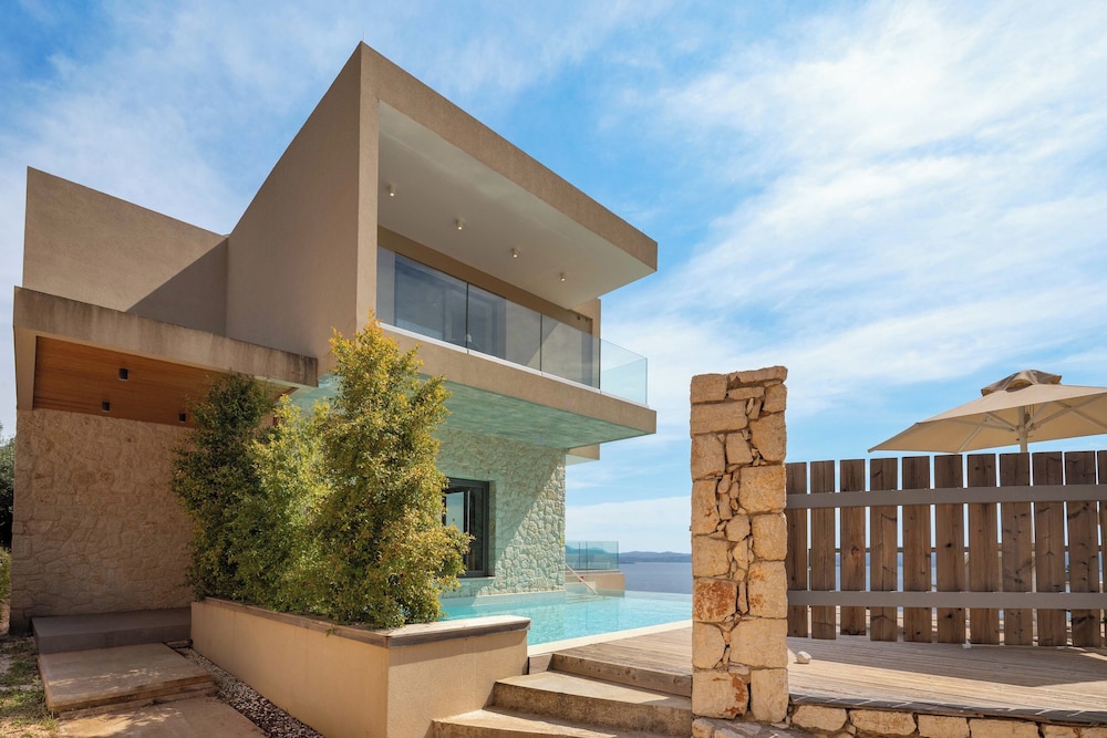Villa, Sea View