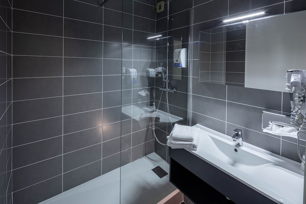 Superior Double Room - Photo 7