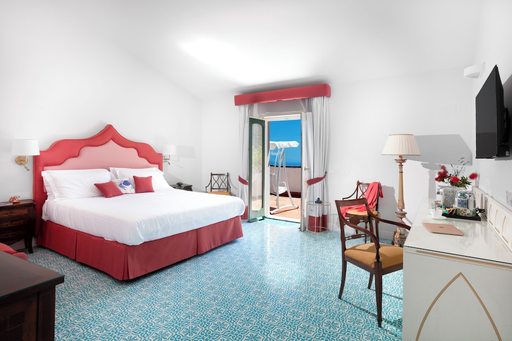 Apartment, 1 Bedroom, Smoking, Pool Access