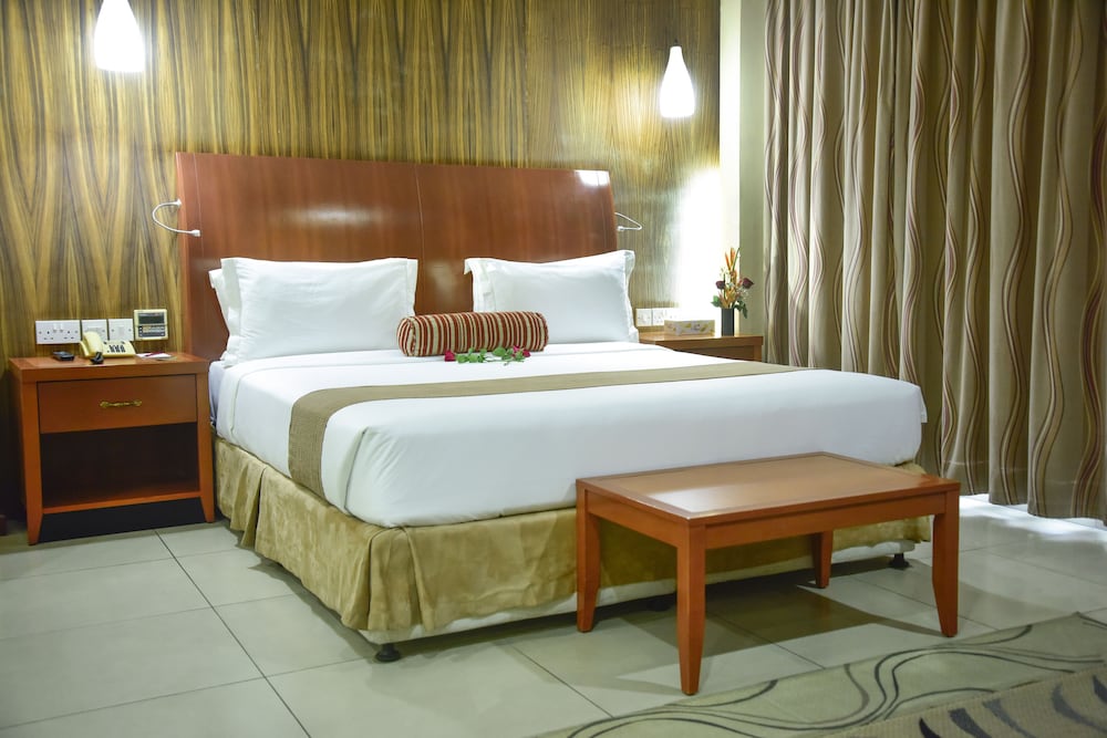 Executive Room