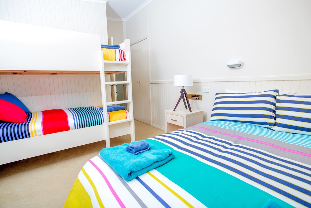 Boat Shed photo 2