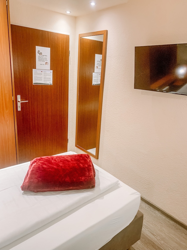 Business Single Room photo 2