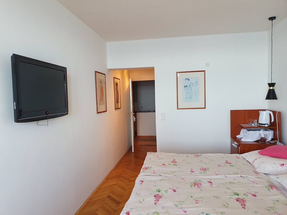 Double Room, Balcony, Sea View photo 1