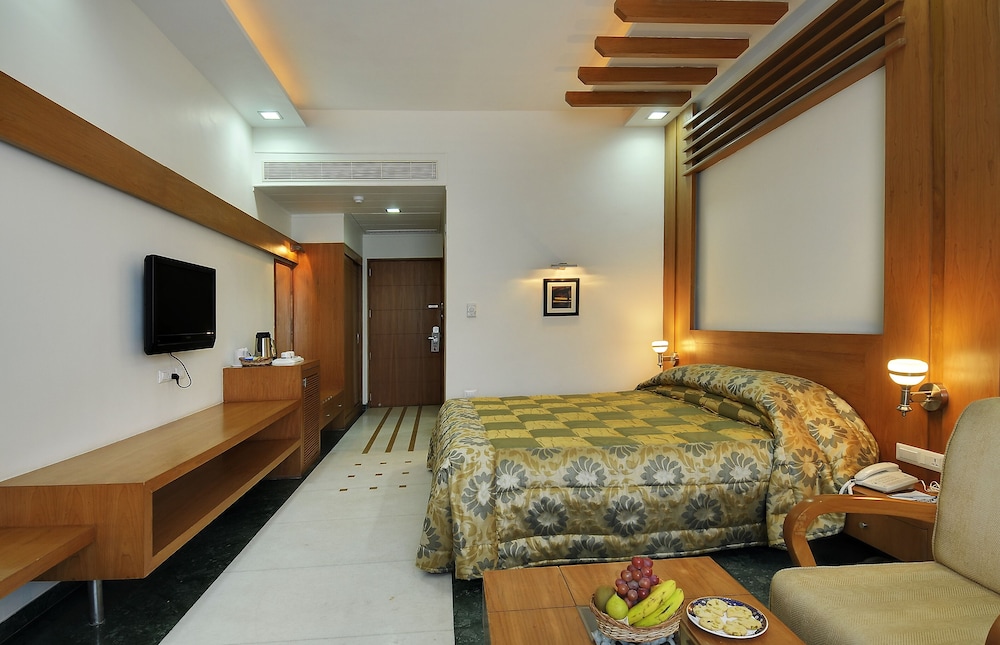 Deluxe Room, 1 Double Bed photo 2