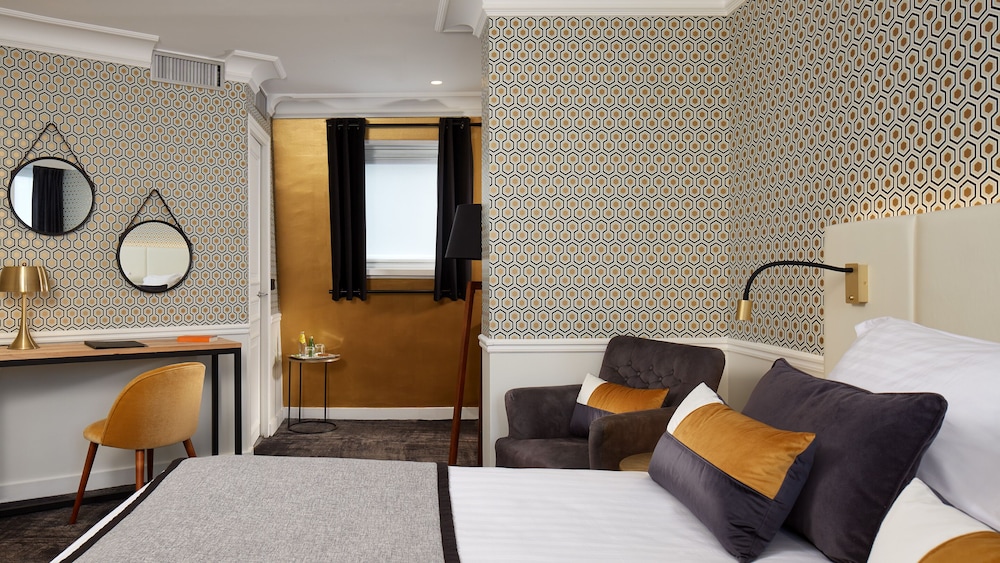 Junior Suite (Triple) photo 3