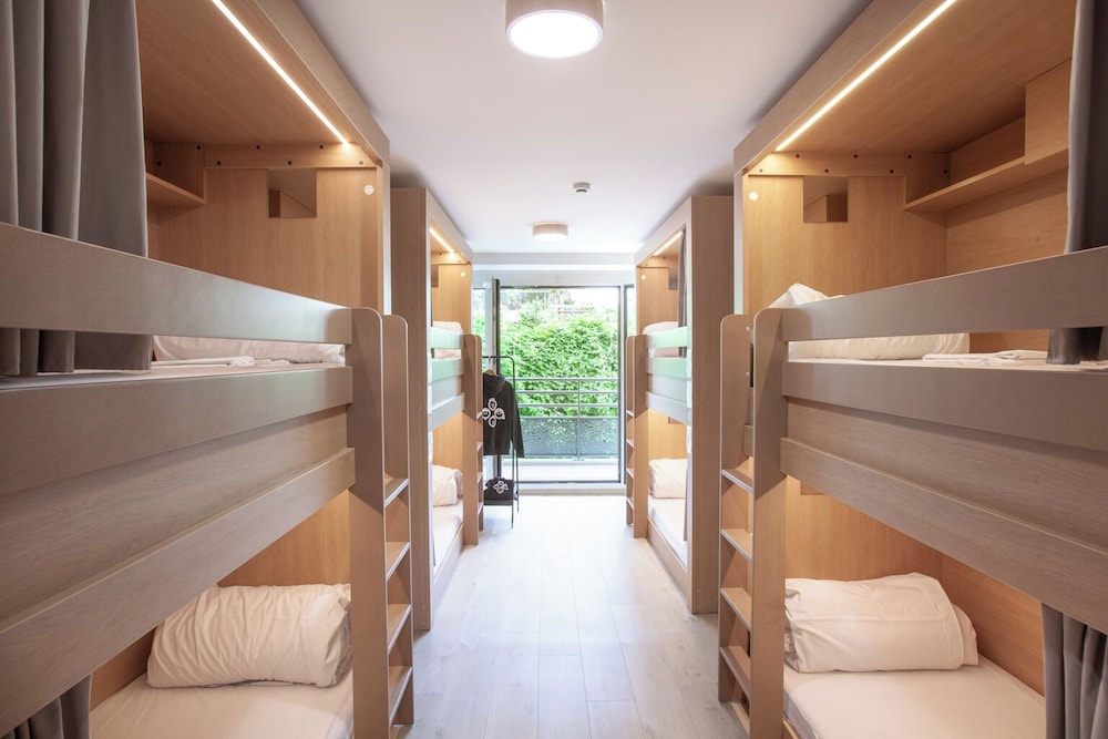 Private room for 8 person with private bathroom photo 3